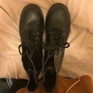 Chunky Lace-up Hiker Boots